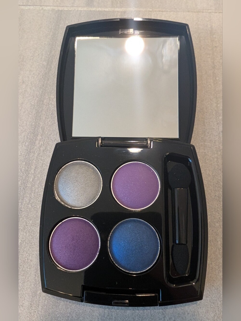 Avon True Color Eyeshadow Quad Palette - Purple & Blue Shades NIB